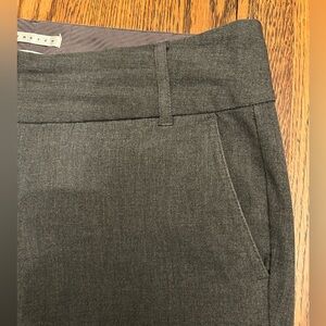 Women’s dress Gray stretch OldNavy Pants, 12s.  flare leg. 2front,1 hip pocket.